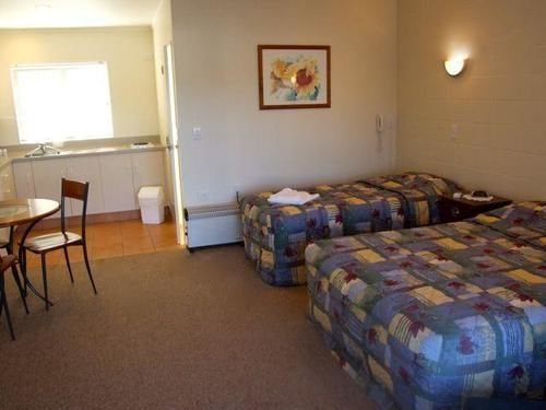 Colonial Court Motel Кембридж Экстерьер фото